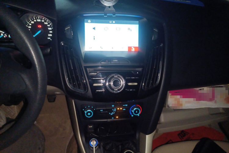 Used Ford Focus 2017 Sedan 1.6L Manual Comfort Plus SmartDrive Edition Audio And AC Panel