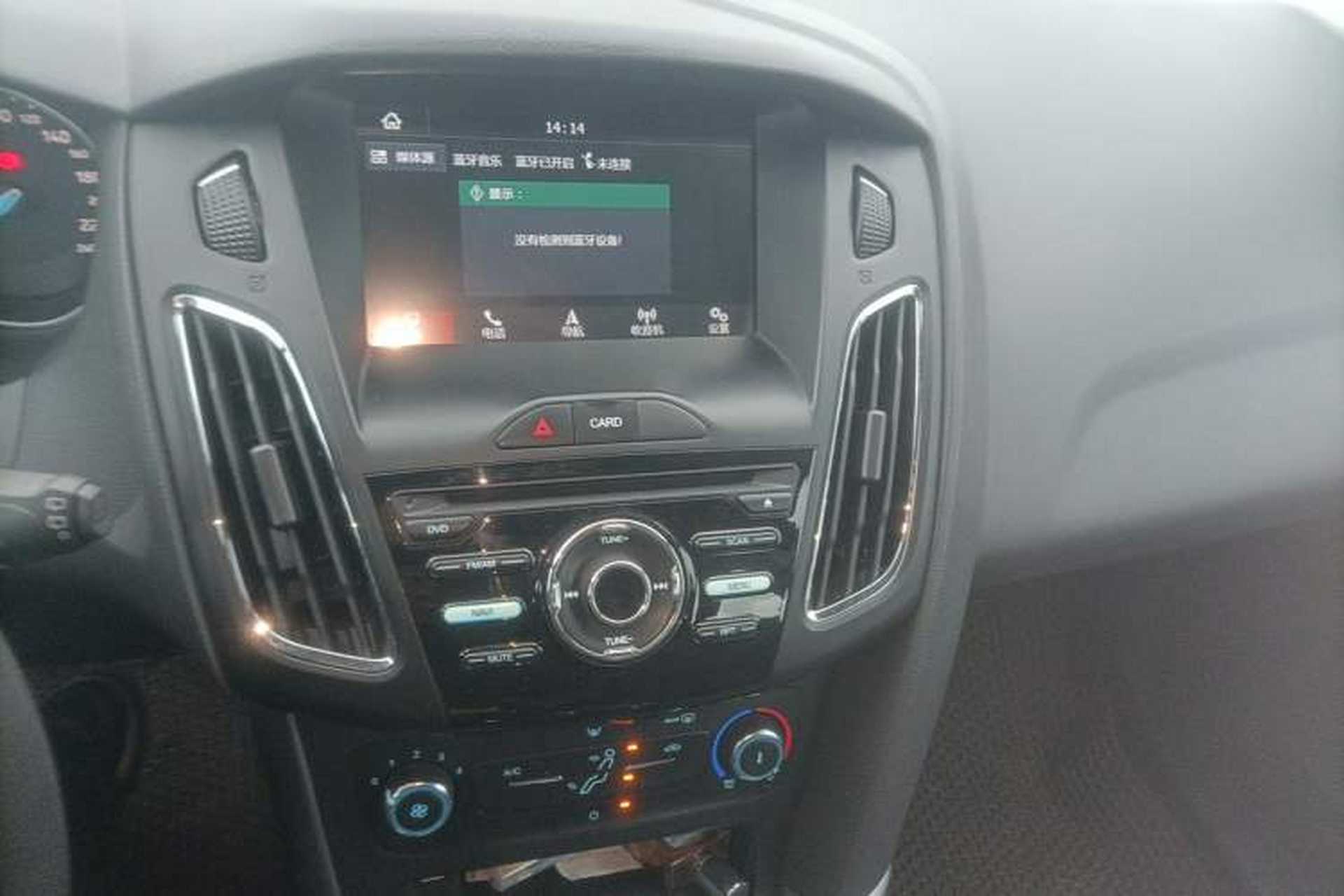 Used Ford Focus 2017 Hatchback 1.6L Manual Comfort Plus SmartDrive Edition Audio And AC Panel