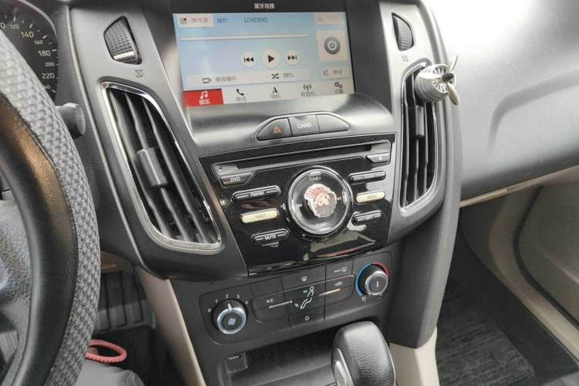 Used Ford Focus 2017 Sedan 1.6L Automatic Comfort Plus SmartDrive Edition Audio And AC Panel