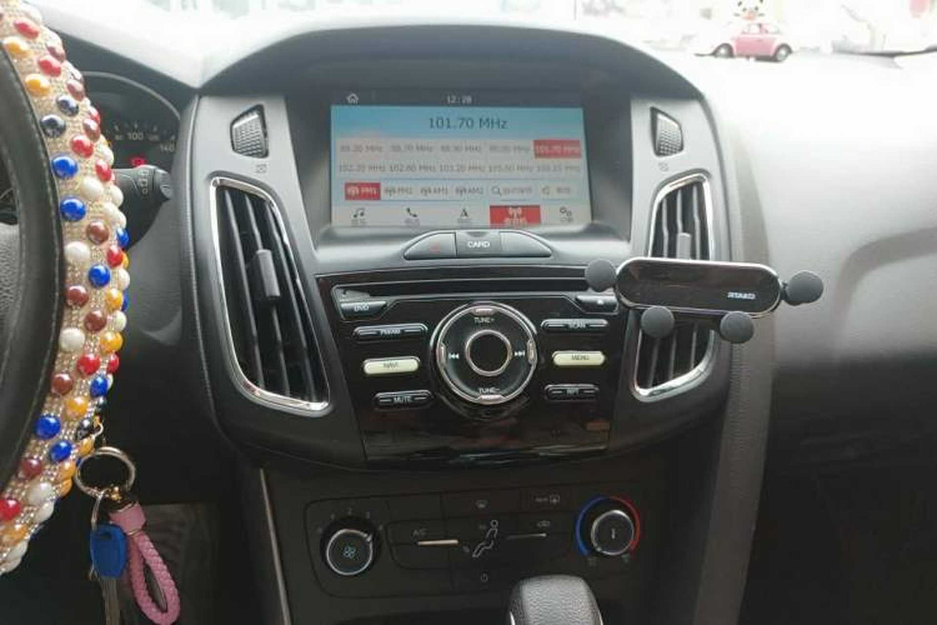 Used Ford Focus 2017 Hatchback 1.6L Automatic Comfort Plus SmartDrive Edition Audio And AC Panel