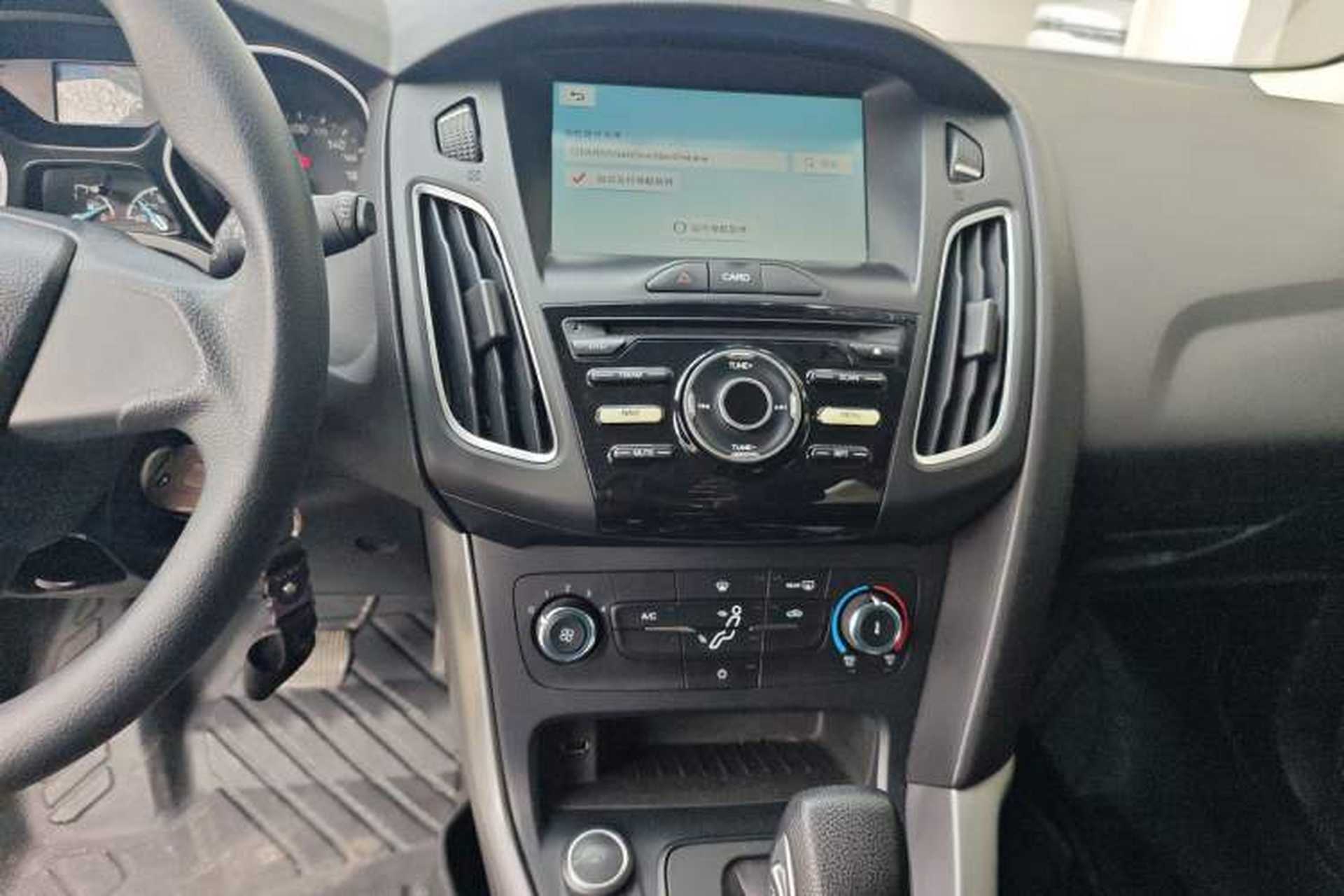Used Ford Focus 2017 Hatchback 1.6L Automatic Comfort Plus SmartDrive Edition Audio And AC Panel
