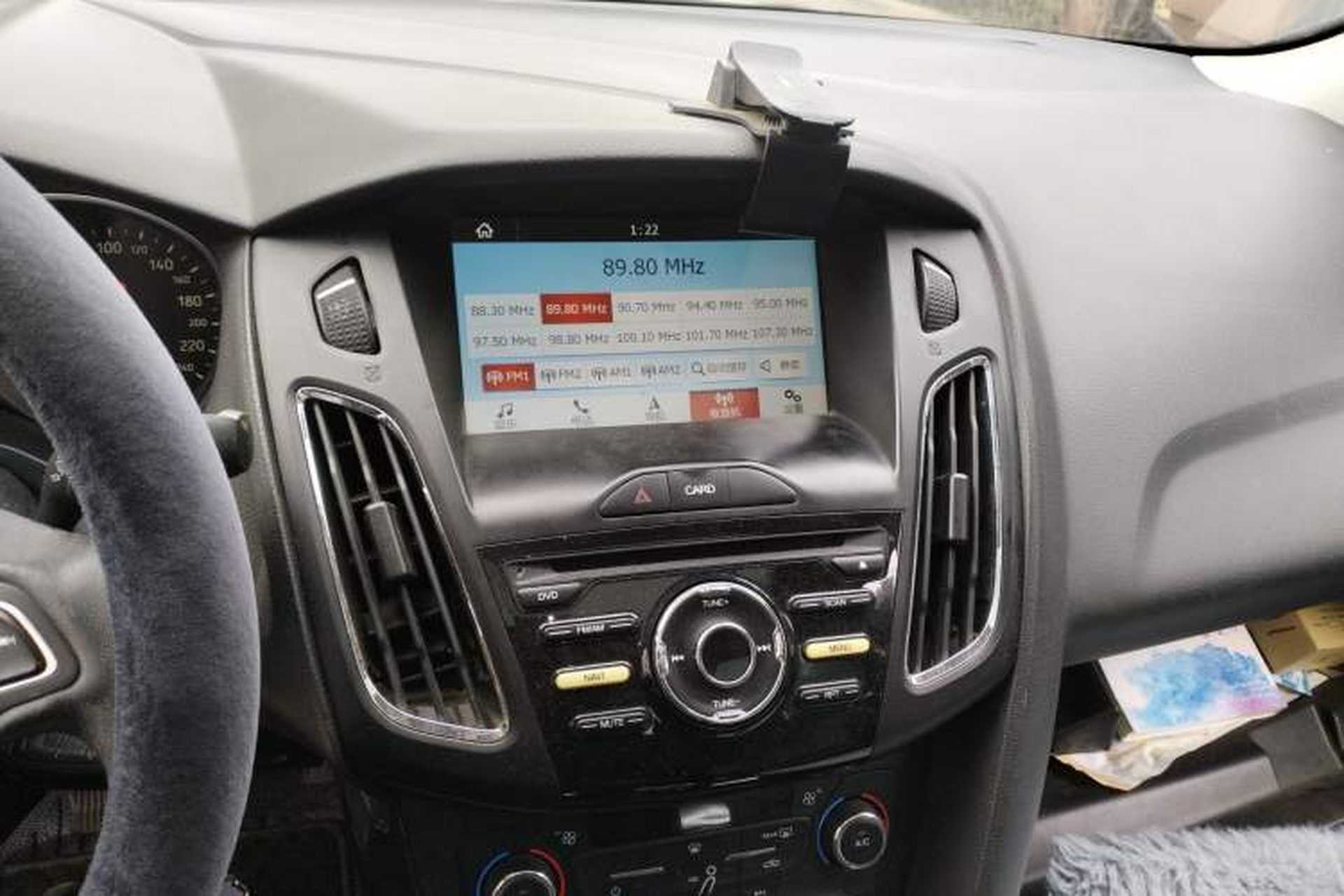 Used Ford Focus 2017 Sedan 1.6L Automatic Fashion Edition Smart Drive Version Audio And AC Panel