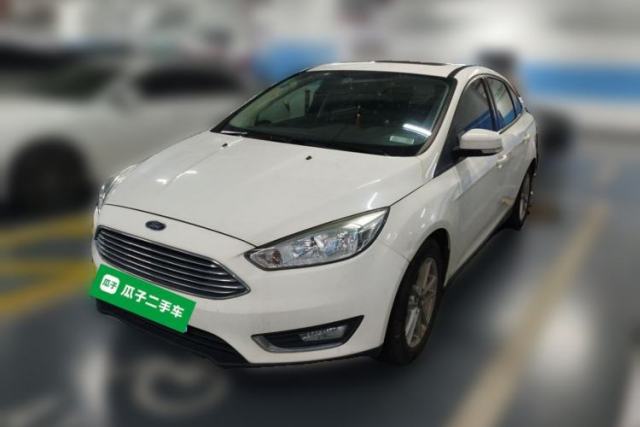 Ojetý Ford Focus 2017 Sedan 1.6L Automatic Fashion Edition Smart Drive Version