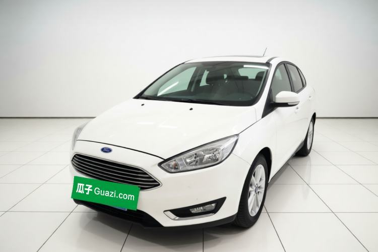 Ford Focus 2017 Sedan 1.6L Automatic Fashion Edition Smart Drive Version مستعملة Guazi used car, China used car export, Used car for sale, Used  cars, Cheapest cars for sale