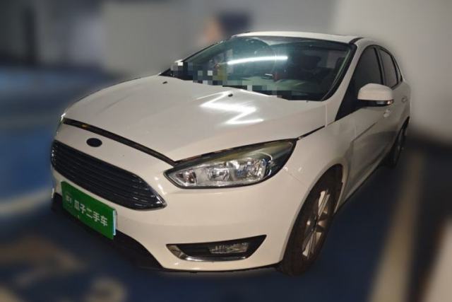 Ojetý Ford Focus 2017 Sedan 1.6L Automatic Fashion Edition Smart Drive Version