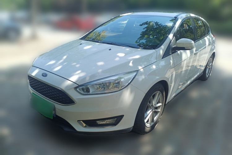 Used Ford Focus 2017 Hatchback EcoBoost 125 Automatic - Ultra-Powerful Style Edition with Smart Drive Features Guazi used car, China used car export, Used car for sale, Used  cars, Cheapest cars for sale