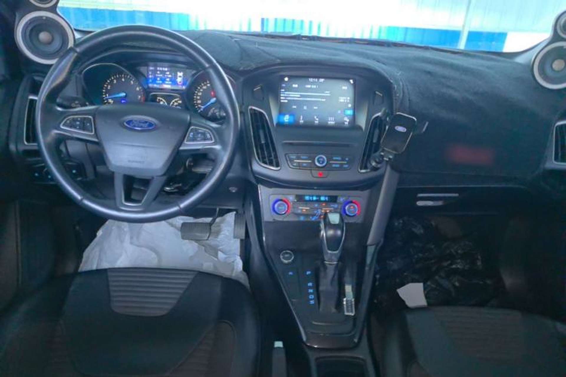 Used Ford Focus 2017 Hatchback EcoBoost 180 Automatic Elite Model Center Console
