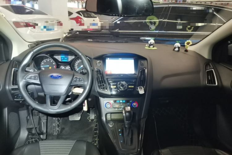Used Ford Focus 2017 Sedan 1.6L Automatic Fashion Edition Smart Drive Version Center Console
