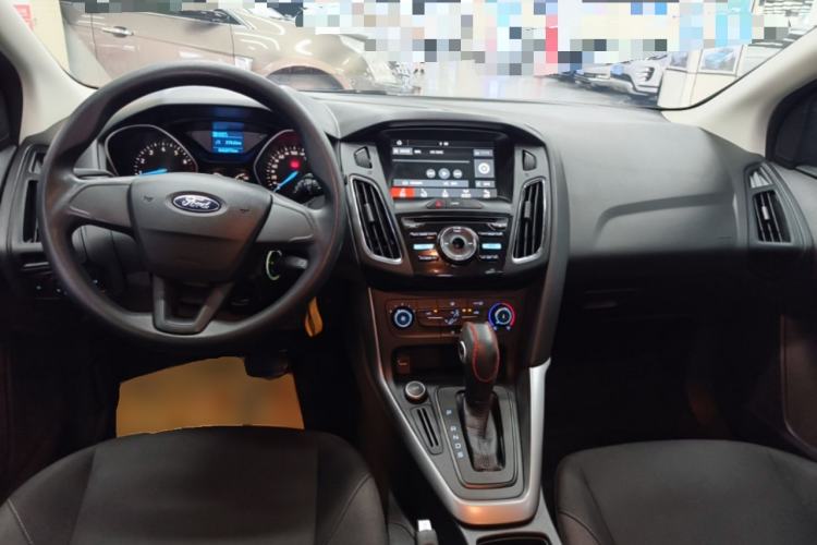Used Ford Focus 2017 Hatchback 1.6L Automatic Comfort Plus SmartDrive Edition Center Console