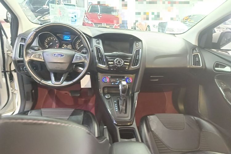 Used Ford Focus 2017 Hatchback 1.6L Automatic Fashion Edition Smart Drive Version Center Console