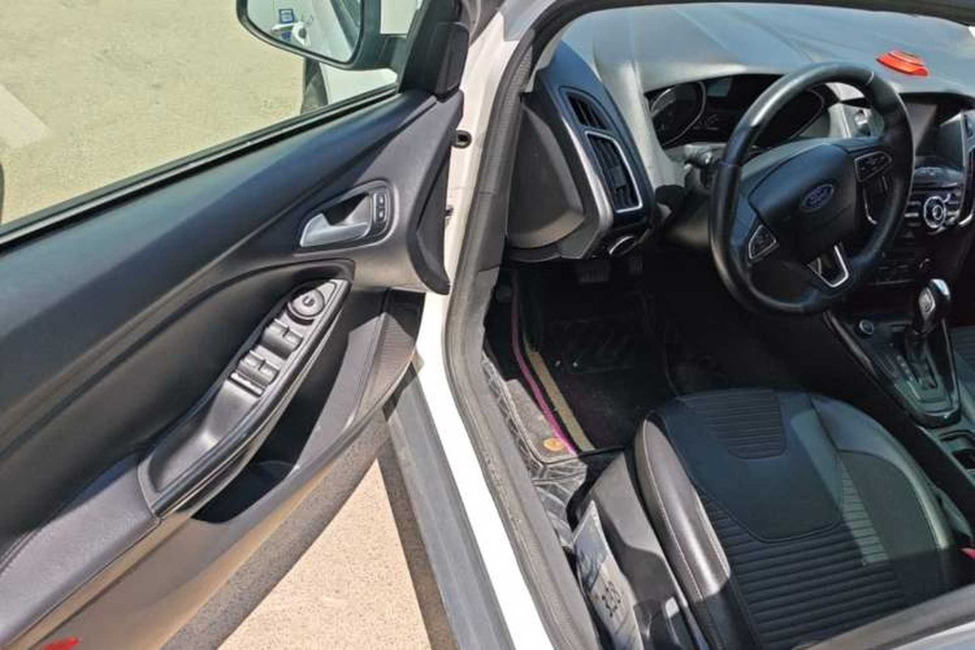 Used Ford Focus 2017 Hatchback 1.6L Automatic Fashion Edition Smart Drive Version Driver Seat