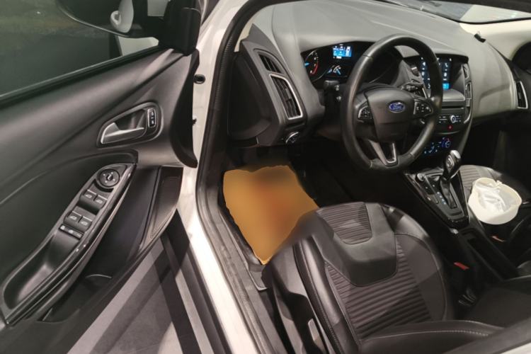 Used Ford Focus 2017 Sedan EcoBoost 180 Automatic Elite Model Driver Seat