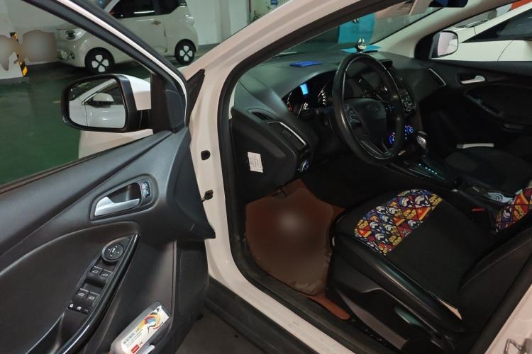 Used Ford Focus 2017 Sedan 1.6L Automatic Fashion Edition Smart Drive Version Driver Seat
