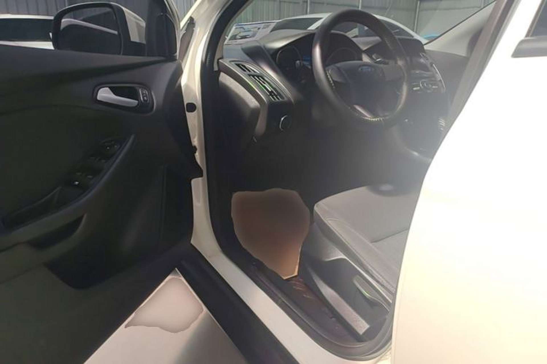 Used Ford Focus 2017 Hatchback 1.6L Automatic Comfort Plus SmartDrive Edition Driver Seat