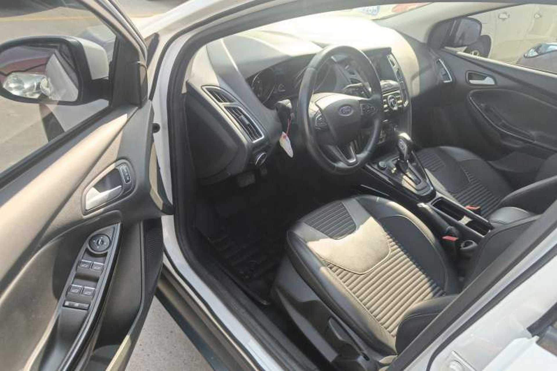 Used Ford Focus 2017 Hatchback 1.6L Automatic Fashion Edition Smart Drive Version Driver Seat