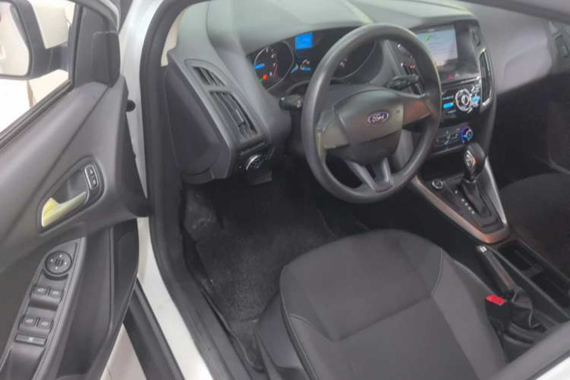 Used Ford Focus 2017 Hatchback 1.6L Automatic Comfort Plus SmartDrive Edition Driver Seat