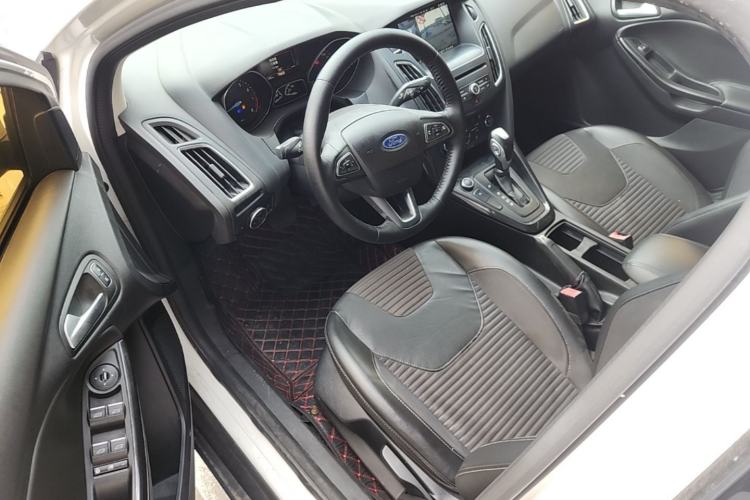 Used Ford Focus 2017 Sedan EcoBoost 180 Automatic Elite Model Driver Seat