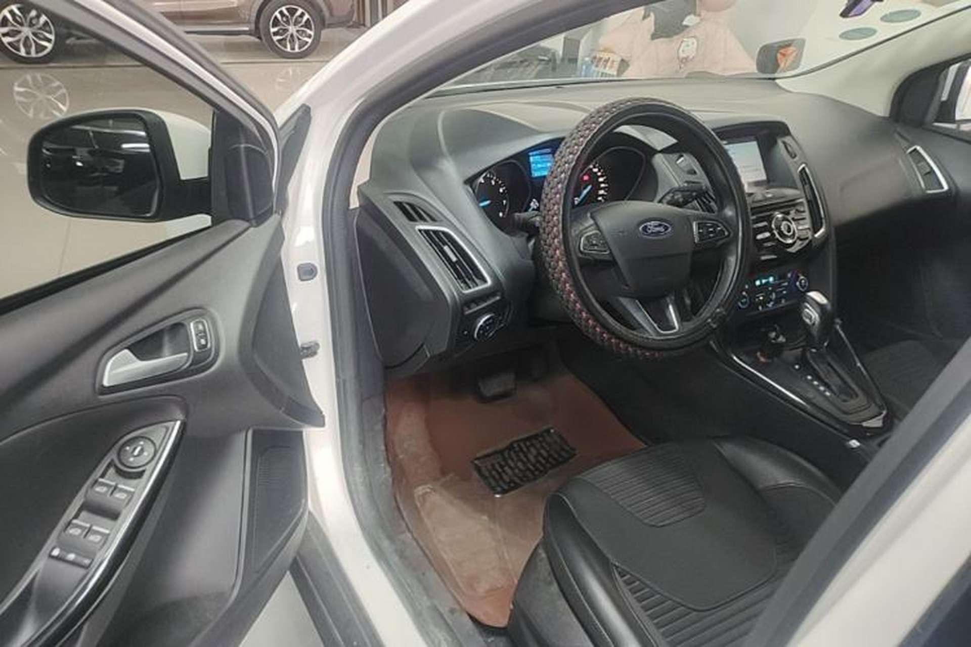 Used Ford Focus 2017 Hatchback 1.6L Automatic Fashion Edition Smart Drive Version Driver Seat