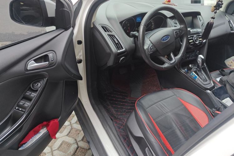 Used Ford Focus 2017 Sedan 1.6L Automatic Fashion Edition Smart Drive Version Driver Seat