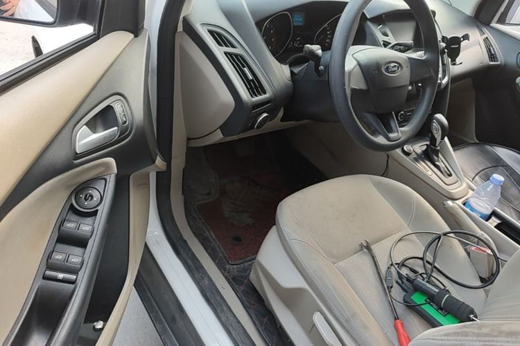 Used Ford Focus 2017 Sedan 1.6L Automatic Comfort Plus SmartDrive Edition Driver Seat