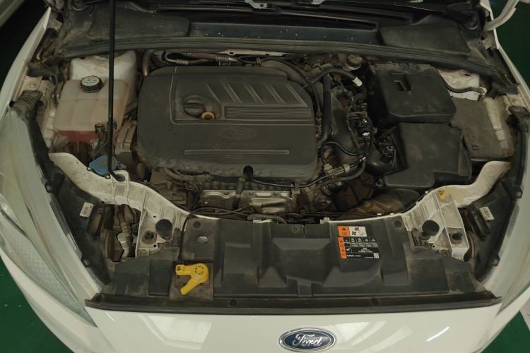 Used Ford Focus 2017 Hatchback EcoBoost 180 Automatic Elite Model Engine Bay