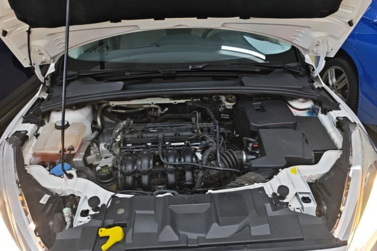 Used Ford Focus 2017 Sedan 1.6L Automatic Comfort Plus SmartDrive Edition Engine Bay