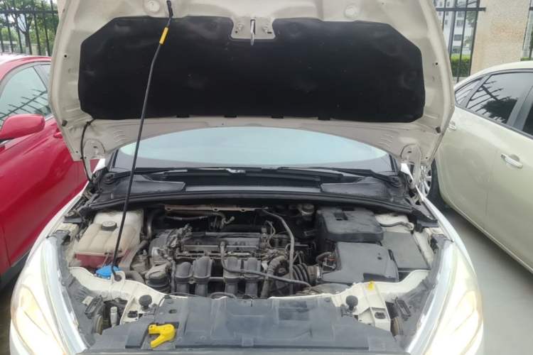 Used Ford Focus 2017 Hatchback 1.6L Automatic Comfort Plus SmartDrive Edition Engine Bay