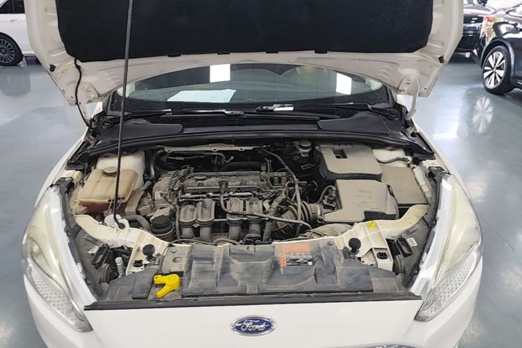Used Ford Focus 2017 Hatchback 1.6L Automatic Fashion Edition Smart Drive Version Engine Bay