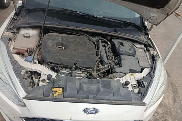 Used Ford Focus 2017 Hatchback EcoBoost 180 Automatic Elite Model Engine Bay