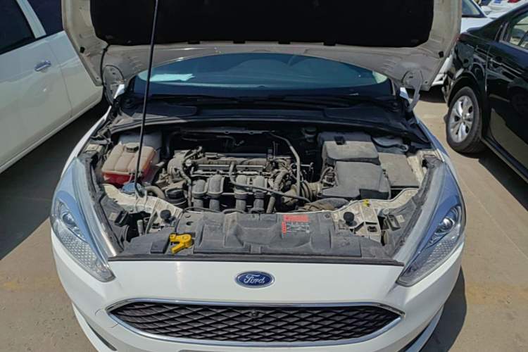 Used Ford Focus 2017 Hatchback 1.6L Automatic Comfort Plus SmartDrive Edition Engine Bay