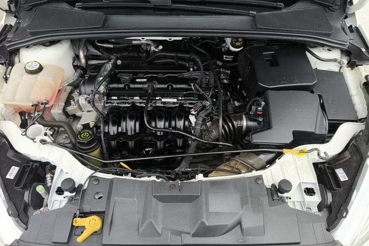 Used Ford Focus 2017 Hatchback 1.6L Automatic Comfort Plus SmartDrive Edition Engine Bay