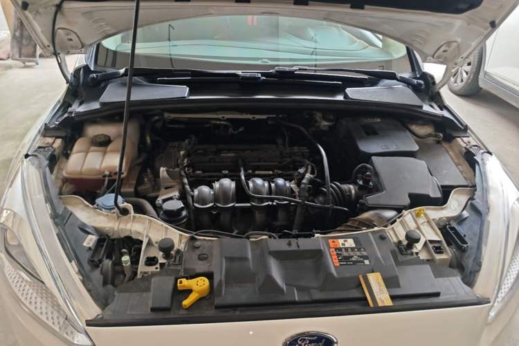 Used Ford Focus 2017 Hatchback 1.6L Automatic Fashion Edition Smart Drive Version Engine Bay