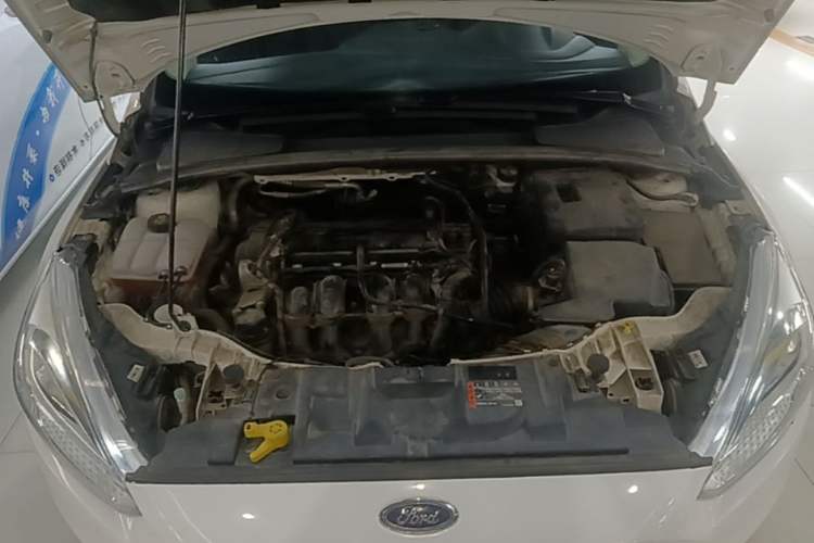 Used Ford Focus 2017 Hatchback 1.6L Automatic Comfort Plus SmartDrive Edition Engine Bay