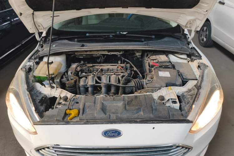Used Ford Focus 2017 Sedan 1.6L Automatic Comfort Plus SmartDrive Edition Engine Bay