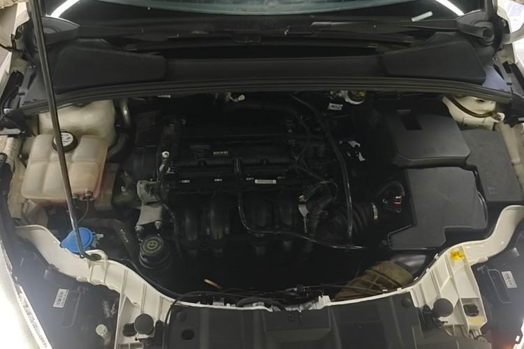Used Ford Focus 2017 Sedan 1.6L Automatic Comfort Plus SmartDrive Edition Engine Bay