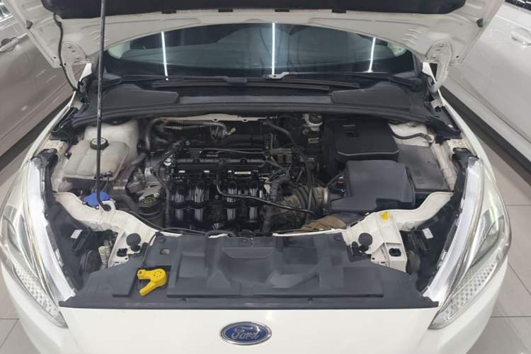 Used Ford Focus 2017 Sedan 1.6L Automatic Fashion Edition Smart Drive Version Engine Bay