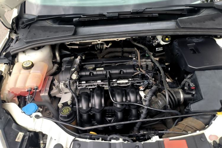 Used Ford Focus 2017 Hatchback 1.6L Automatic Fashion Edition Smart Drive Version Engine Bay