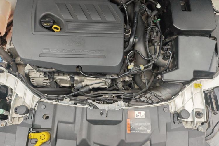 Used Ford Focus 2017 1.5T CTCC White and Black Limited Edition Engine Bay