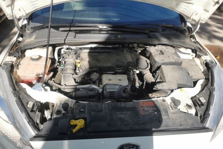 Used Ford Focus 2017 Sedan EcoBoost 125 Automatic Supreme Style SmartDrive Edition Engine Bay
