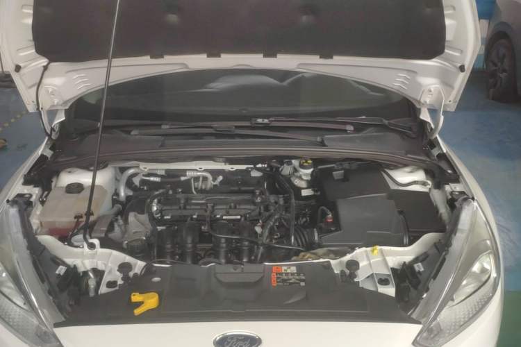 Used Ford Focus 2017 Hatchback 1.6L Automatic Fashion Edition Smart Drive Version Engine Bay
