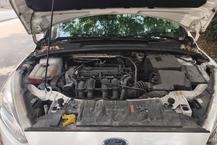 Used Ford Focus 2017 Sedan 1.6L Manual Comfort Plus SmartDrive Edition Engine Bay