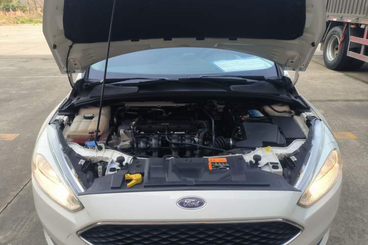 Used Ford Focus 2017 Hatchback 1.6L Automatic Fashion Edition Smart Drive Version Engine Bay