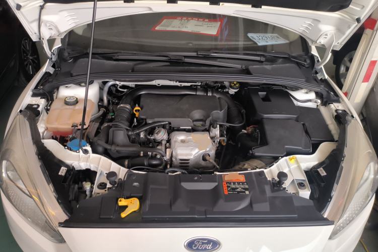 Used Ford Focus 2017 Hatchback EcoBoost 125 Automatic - Ultra-Powerful Style Edition with Smart Drive Features Engine Bay