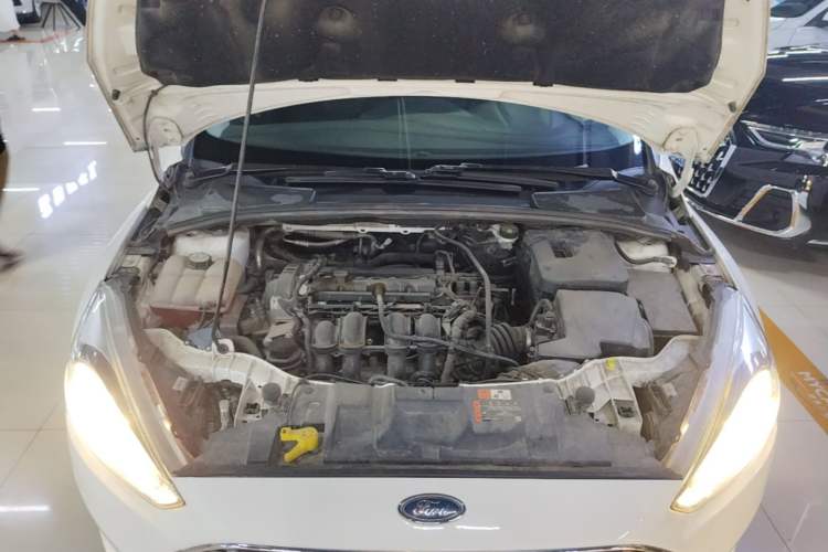 Used Ford Focus 2017 Sedan 1.6L Automatic Fashion Edition Smart Drive Version Engine Bay