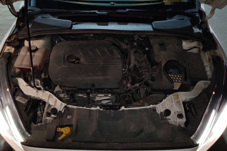 Used Ford Focus 2017 Hatchback EcoBoost 180 Automatic Sport Model Engine Bay