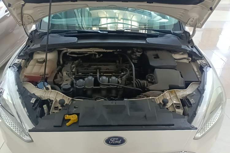 Used Ford Focus 2017 Hatchback 1.6L Automatic Comfort Plus SmartDrive Edition Engine Bay