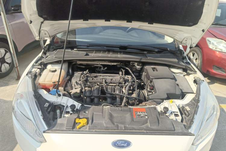 Used Ford Focus 2017 Hatchback 1.6L Automatic Fashion Edition Smart Drive Version Engine Bay