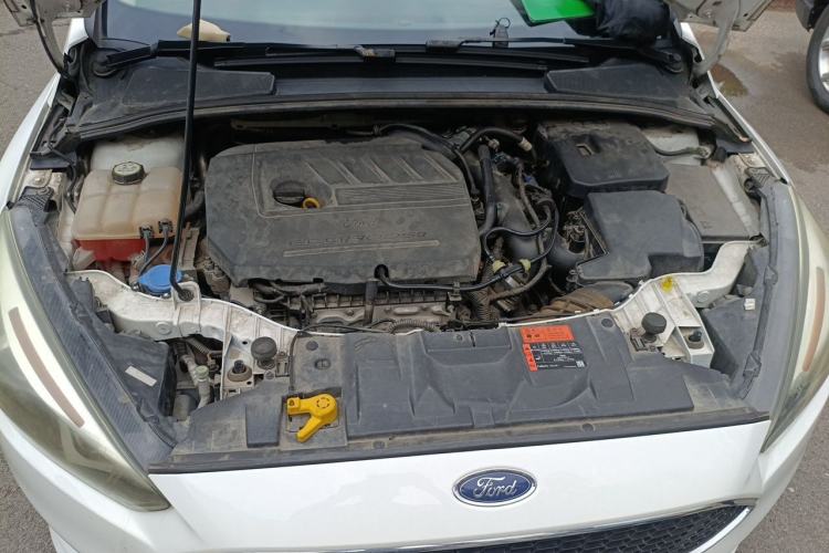 Used Ford Focus 2017 Hatchback EcoBoost 180 Automatic Sport Model Engine Bay