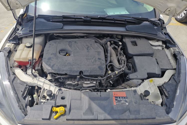 Used Ford Focus 2017 Sedan EcoBoost 180 Automatic Elite Model Engine Bay