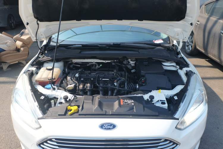 Used Ford Focus 2017 Sedan 1.6L Automatic Fashion Edition Smart Drive Version Engine Bay